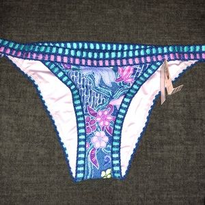 New Victoria Secret Brazilian cut bottoms